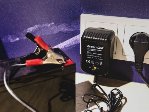 AGM Blei-Gel-Akku/Ladegerät 2V / 6V / 12V (0.6A) mit Krokodilklemmen ACAGM05