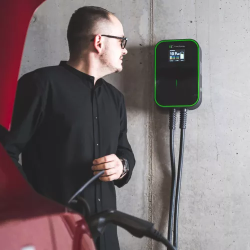 Falitöltő GC EV PowerBox 22kW hálózati töltő Type 2 kábellel tölthető elektromos autókhoz és Plug-In hybridekhez EV14