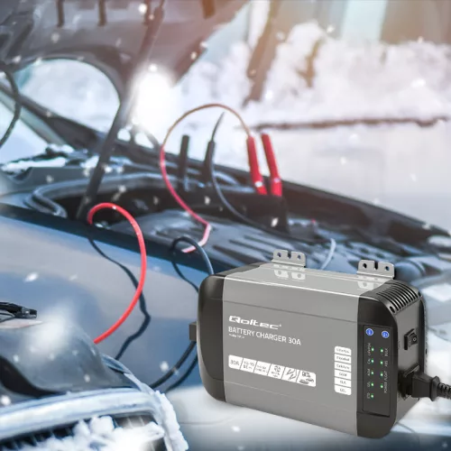 Qoltec Smart Monolith intelligens akkumulátortöltő LiFePO4, AGM, GEL és SLA akkumulátorokhoz – 12 V / 30 A