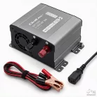 Qoltec Smart Monolith intelligens akkumulátortöltő LiFePO4-, AGM-, GEL- és SLA-akkumulátorokhoz – 12 V / 10 A