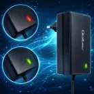 Qoltec automata 24 V-os AGM/GEL/STD akkumulátortöltő, 19,2 W, 0,8 A, 5,5 × 2,1 mm-es csatlakozóval, 1,8 m-es kábellel