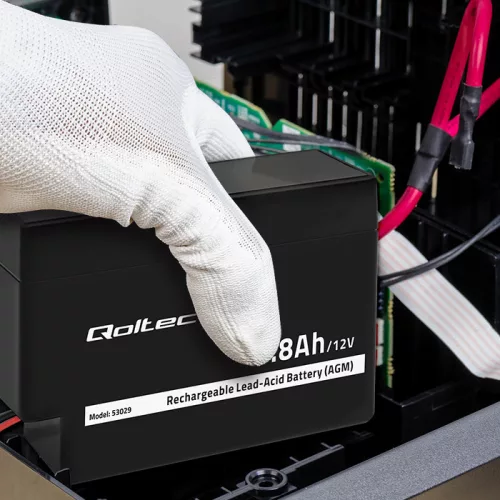 Qoltec AGM akkumulátor 12 V / 0,8 Ah, karbantartásmentes, LongLife