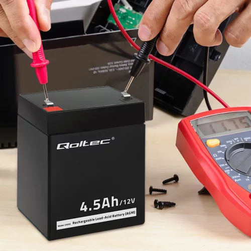 Qoltec karbantartásmentes AGM akkumulátor – 12 V, 4,5 Ah