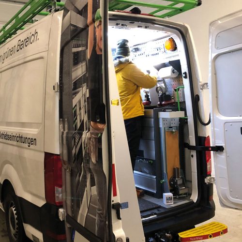 LED Interior Light Staudte Hirsch SH-5.653, 12 V DC, 3 W, 305 mm, with Magnet