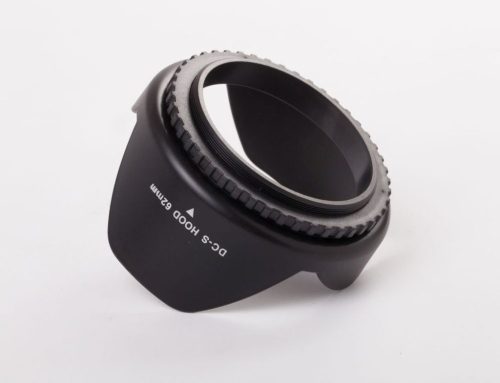 VHBW 62 mm Lens Hood - Black, Tulip Shape