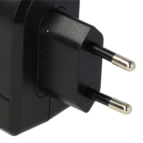 VHBW Autós Adapter 12 V Autós Töltő - 220 V Hálózati Tápellátás - 3000 mA, USB Porttal