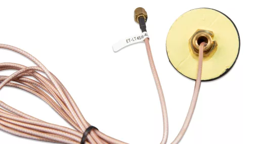 Victron Energy Outdoor LTE-M puck antenna (with 3m cable)
