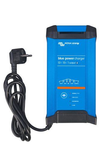 Victron Energy Blue Smart IP22 12V 15A akkumulátortöltő