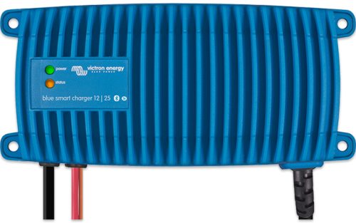 Victron Energy Blue Smart IP67 12/24V 25A