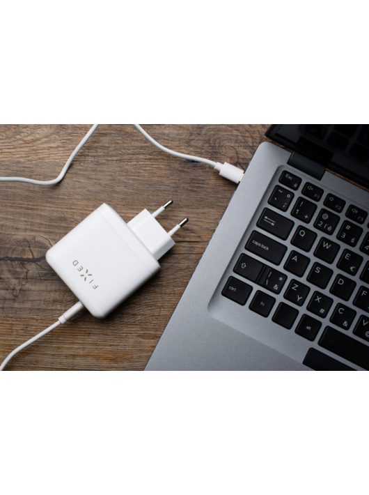 FIXED szett of travel charger  USB-C és 2xUSB output és USB-C/USB-C cable, PD support, 45W, Fehér