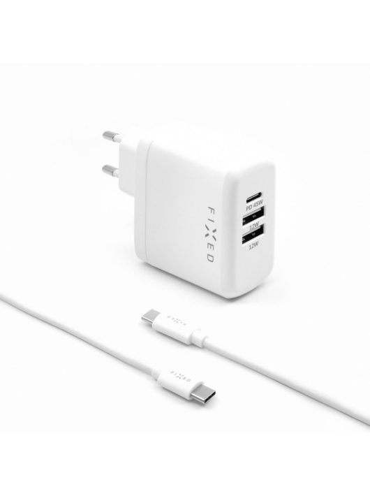 FIXED Hálózati USB töltő szett USB-C és 2xUSB kimenet, USB-C/USB-C kábel 1 méter, PD támogatás 45W, fehérr