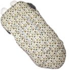 Extralink babzsák, mely alkalmas babakocsiba, autósülésbe és szánkóba is, fülekkkel ellátott, melegített, béléses kialakítású, 100 cm hosszúságú, leveles mintázattal.