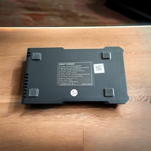 HTRC P25 12V/24V 25A intelligentes Ladegerät für AGM GEL PB LiFePo4 Batterien mit Krokodilklemmen