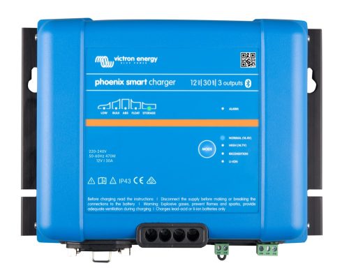 Victron Energy Phoenix Smart IP43 12V 30A (3) akkumulátortöltő