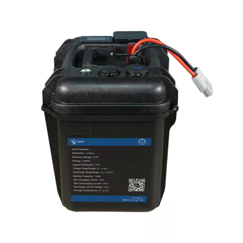 Ultimatron France ULP sorozat hordozható 12,8 V 100 Ah LiFePO4 akkumulátor (Smart BMS, Bluetooth és színes kijelző)