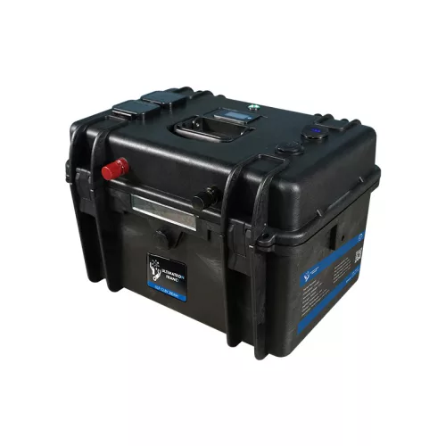Ultimatron France ULP sorozat hordozható 12,8 V 280 Ah LiFePO4 akkumulátor (Smart BMS, Bluetooth és színes kijelző)