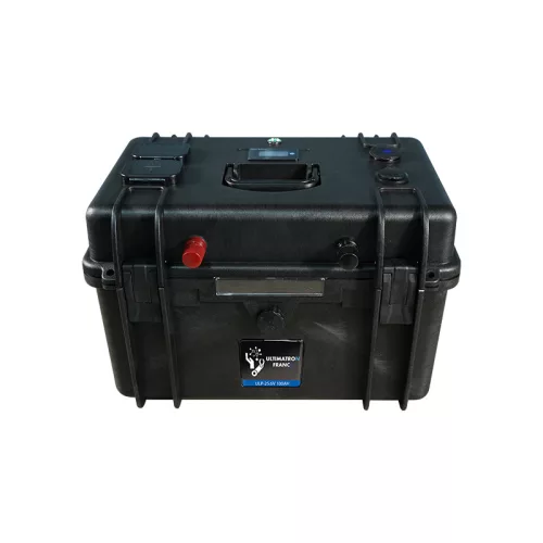 Ultimatron France ULP sorozat hordozható 25,6 V 100 Ah LiFePO4 akkumulátor (Smart BMS, Bluetooth és színes kijelző)