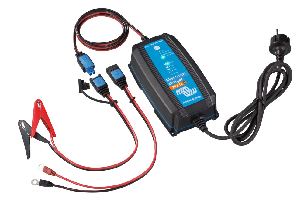 Victron Energy Blue Smart IP65 24V 5A akkumulátortöltő